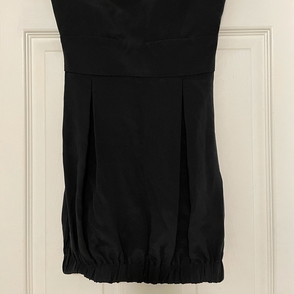 Naven 💯% silk party dress with studded shoulders - Picture 6 of 15